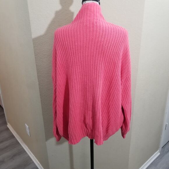 AMERICAN eagle sweater size medium - Picture 3 of 7